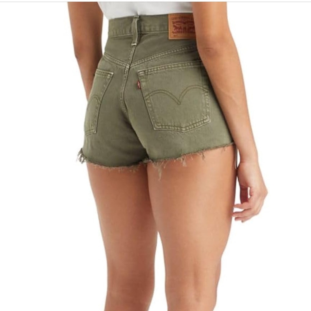 Levi dusty lichen 501 original shorts